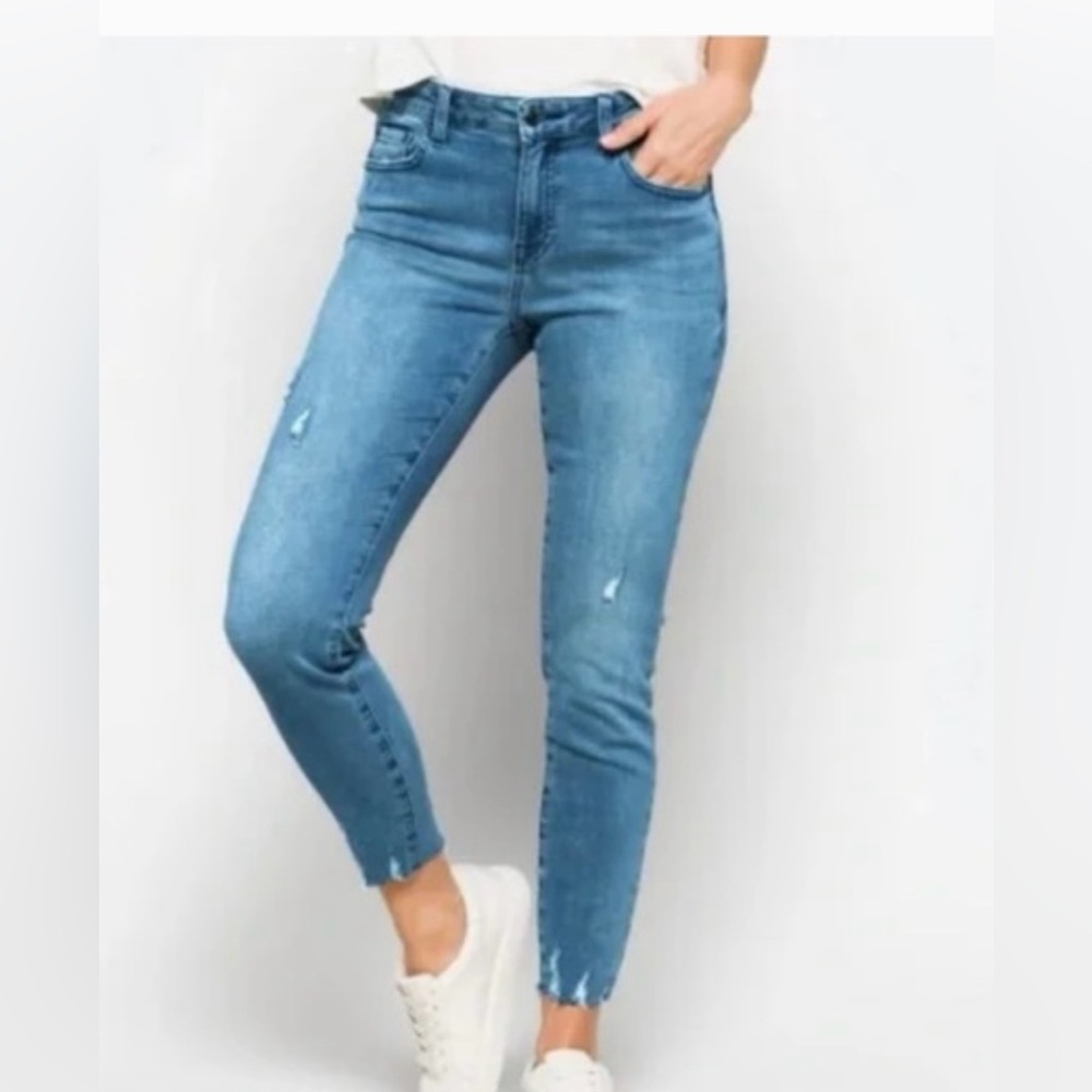 Pistola Arielle Skinny Distressed Scissor Cut Hem Ankle Crop Jeans Size 30